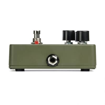 Electro-Harmonix Green Russian Big Muff Pi Distortion / Sustainer Pedal image 3