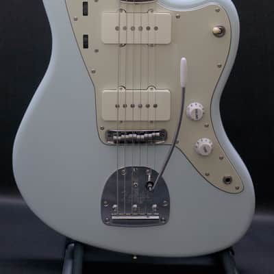 Fender Japan FSR Traditional II ‘60s Jazzmaster – Sonic Blue Matching Headstock – Kinko Music Exclusive – MIJ image 2