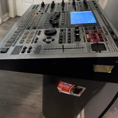 Roland MC-909 Groovebox 2010s - Silver image 7