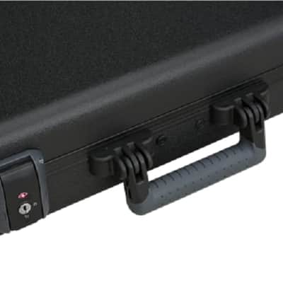 Fender Deluxe Molded Acoustasonic Case image 3