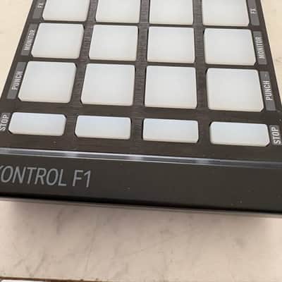 Native Instruments Traktor Kontrol F1 2010s - Black image 5