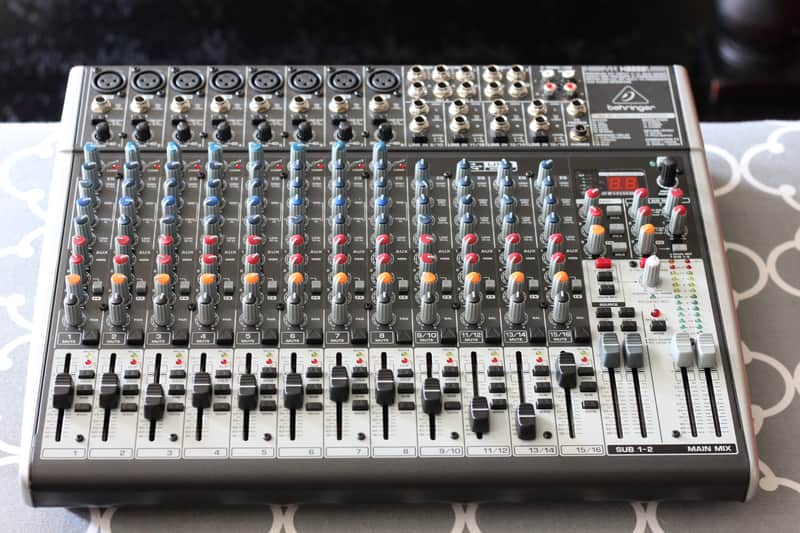 Behringer Xenyx X2222USB 22-Input Mixer with USB Interface | Reverb