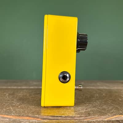 JHS Overdrive / Preamp Limited Edition 2026 - Yellow image 4