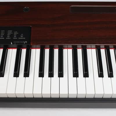 Yamaha P-120 88-Key Graded Hammer Effect Digital Piano w/ Sustain