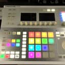 Native Instruments Maschine Studio 2010s - White, Software Included, Clean Serial