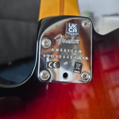 Fender American Professional II Telecaster with Rosewood Fretboard 2020 - Present - 3-Color Sunburst image 10