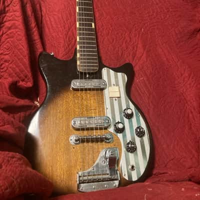 Teisco Del Ray ET-200 Sunburst Two Pickup + Tremolo WITH CASE OHSC Japan 1960s Original Vintage image 2