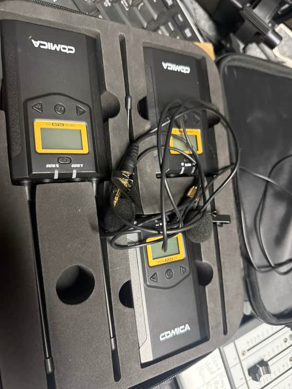 Comica Wireless lapel mics image 1