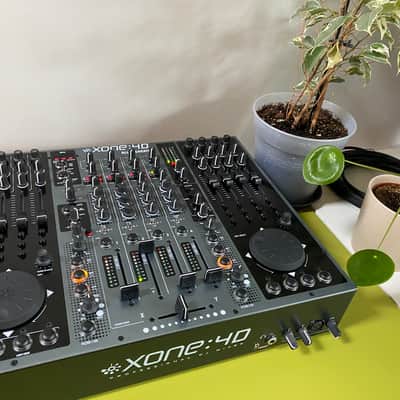 Allen & Heath XONE:4D Universal DJ Controller 2010s - Black image 3