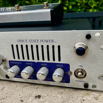 ✭SUPERB✭VERY RARE✭ MESA BOOGIE M-Pulse 600 Valve Bass Amp ✭Parametric EQ/COMP !✭ RECORD OUT ! image 4