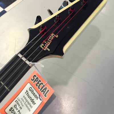 Gibson Thunderbird Signed by John Entwistle of The Who image 5