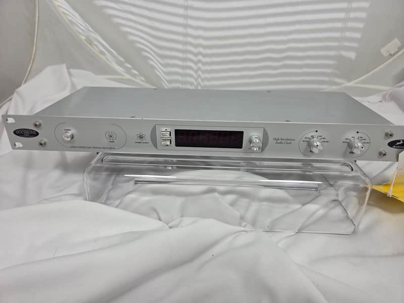 Antelope Isochrone OCX Audio Clock image 1