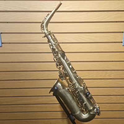 Pre-Owned Selmer Series II Super Action 80 Alto Saxophone - Brushed Finish image 1
