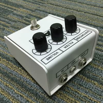 Limited Edition WHITE RAT Japan Exclusive Fuzz Overdrive