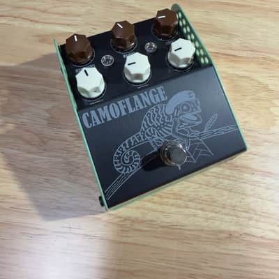ThorpyFX  Camoflange Flanger 2019 - Silver and Seafoam image 2