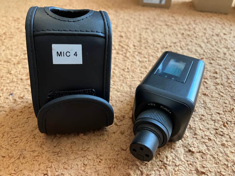 Sennheiser SKP 500 G4 Plug-On Wireless Transmitter (Freq.Range: Bw 626-698 MHz) image 1