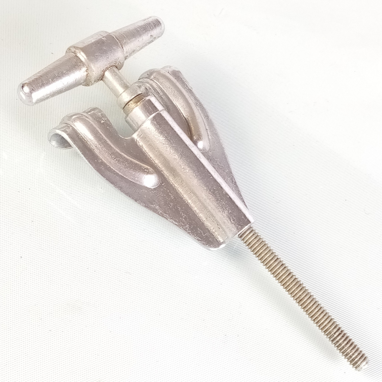 Camco Bass Drum T-Rod+Claw Chrome Vintage 60s Tension Geo George Way Oaklawn USA — main photograph