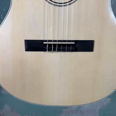 Alvarez Regent Series RC26HCE Hybrid Acoustic Electric Guitar - Natural image 3
