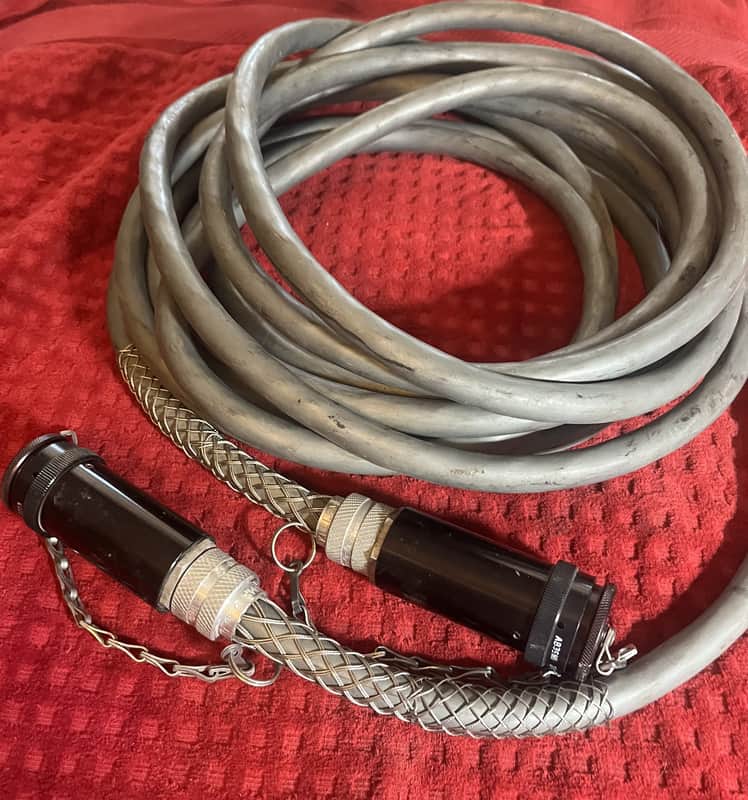 Snake 12 Pair W1IM - Connector 39 pin male inline to male inline 25’ image 1