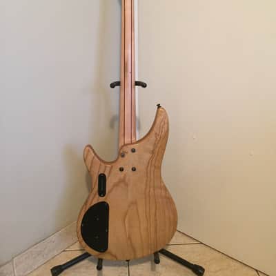 Brawley Artemis Custom KB-24 Bass 2002 Natural image 4