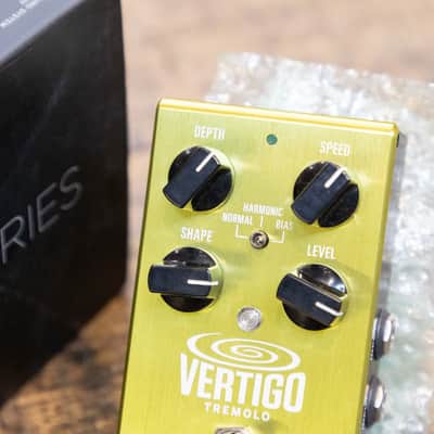 Source Audio Vertigo Tremolo 2010s - Green image 2