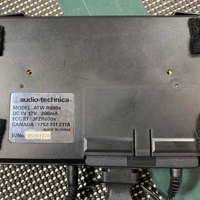 Audio-Technica ATW-R600X - Wireless Microphone System image 7