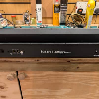 Icon QCon Pro G2 DAW Controller 2018 - Present - Black image 2