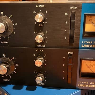 Universal Audio 1176AE Anniversary Edition Black / Blue Stripe Stereo Pair. Rare image 7