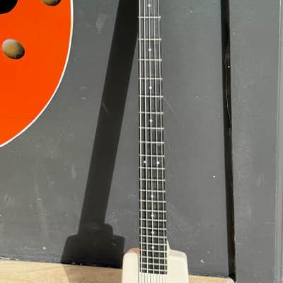 Steinberger XL-2 5 String Bass 1989 - the ultimate example a factory 5 String in the rare White finish. image 6