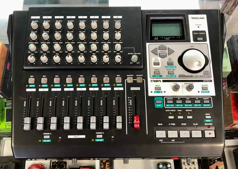 TASCAM Digital Portastudio DP-01FX/CD with Effects - Pre Owned image 1