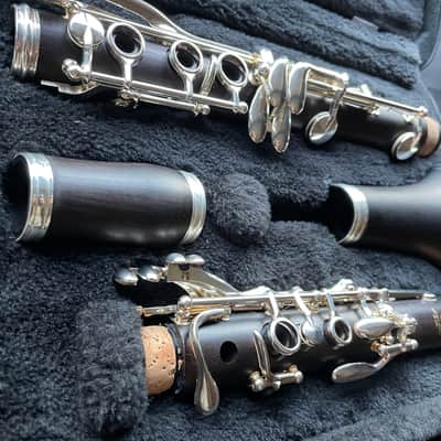 Yamaha YCL-450 Clarinet Outfit w/Silver Keys (USED) image 7