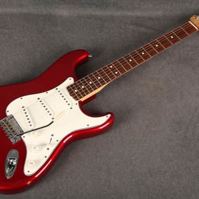 Fender Classic Player 60s Stratocaster - Candy Apple Red - 2nd Hand imagen 10