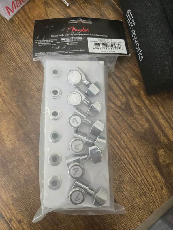 Fender Locking Tuners