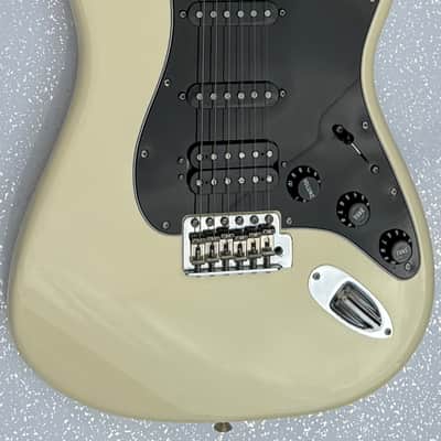 Fender American Special Stratocaster HSS with Rosewood Fretboard 2015 - 2018 - Olympic White image 1