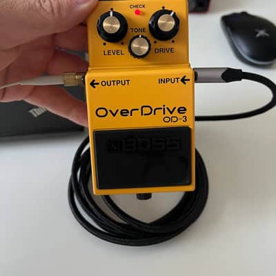 Boss OD-3 OverDrive (Silver Label) 1997 - Present - Yellow image 2