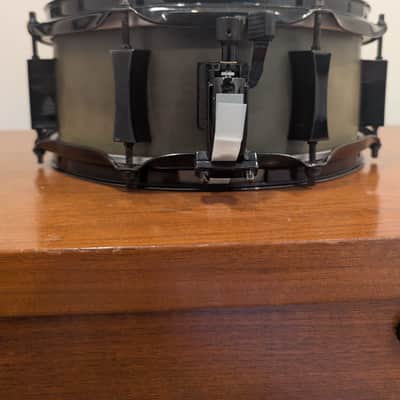 Pork Pie The Little Squealer Snare Drum – 12x5 - American Maple -  Cool matte/satin earthy flat finish image 2