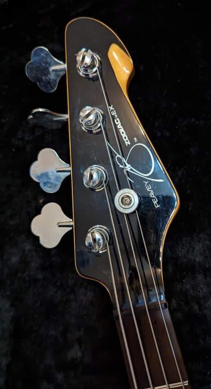 Peavey Zodiac EX 4-String Bass Electric Guitar | Reverb