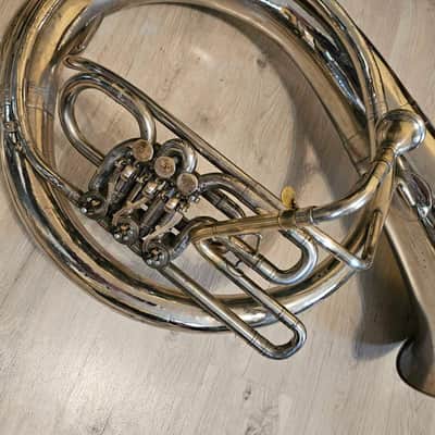 Helicon Eb Tuba Soviet 3 Valves Brass Pipe Wind Instrument Horn USSR Vintage and Rare image 2