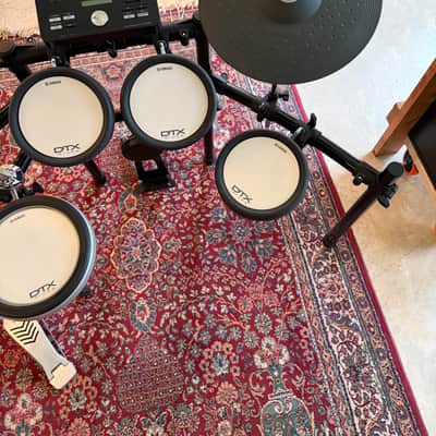 Yamaha DTX502 Electronic Drum Kit image 5