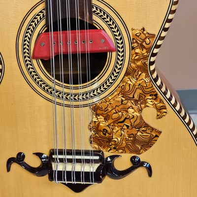 M. Hernandez Bajo Quinto — Single-Cut, Gold Pickguard, Active EMG, Hard Case image 3
