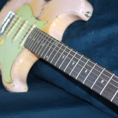 VTT-Relics Strat Style 2026 - Heavy Relic Pink/Black image 11