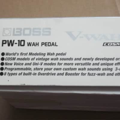 used (less than light average wear) Boss EMPTY Box for PW-10 V-Wah (NO pedal, NO Owner's Manual, NO Oother paperwork) 2000s (specifically July 2004) - LID: thin stiff paper material / GRAPHICS: gray, white & black / Bottom Part: cardboard (mostly white) image 11