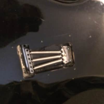 Squier Stratocaster body with Fender noiseless pickups image 4