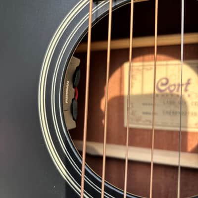 Cort L100OCF-CED Electro Acoustic Guitar Solid Red Cedar Top image 8
