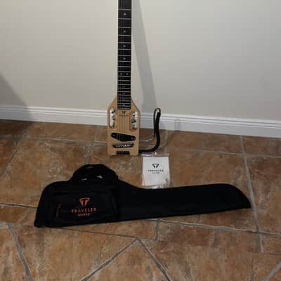 Traveler Ultra-Light Electric Travel Guitar 2010s - Natural image 3