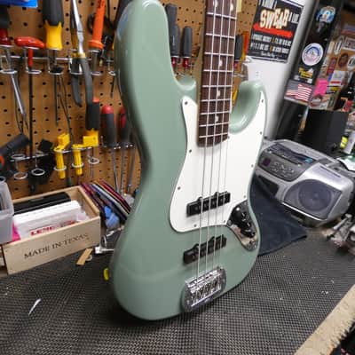 G&L JB - Jazz Bass 2025 - Matcha Green image 3