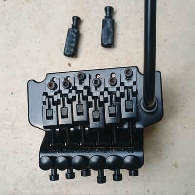 Floyd Rose licensed BLACK complete tremolo guitar system image 2