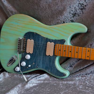 GB Liuteria Traditional Strato denim sky blue relic image 10