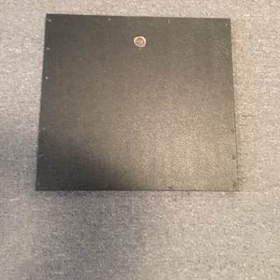 Divided by 13 1x12 Cabinet image 4