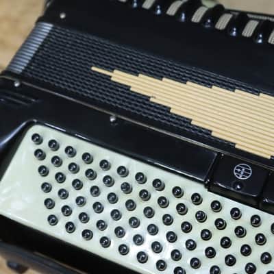 Titano T3095 Model 120-Bass 41-Key 7-Treble Switch Black Piano Accordion w/Bag image 12
